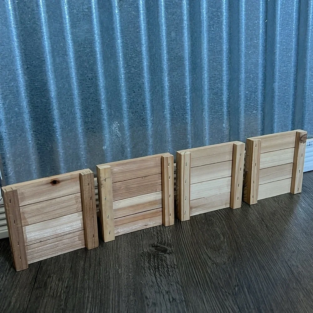 New mini wooden pallet coaster